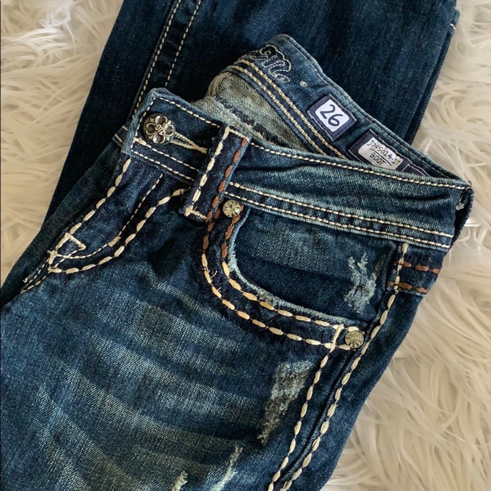 Jeans - Picture 2 of 2